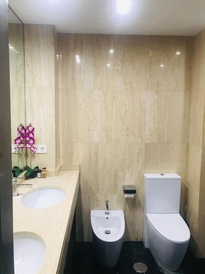 Apartamento 5 Home Suites Almeria Luaran gambar