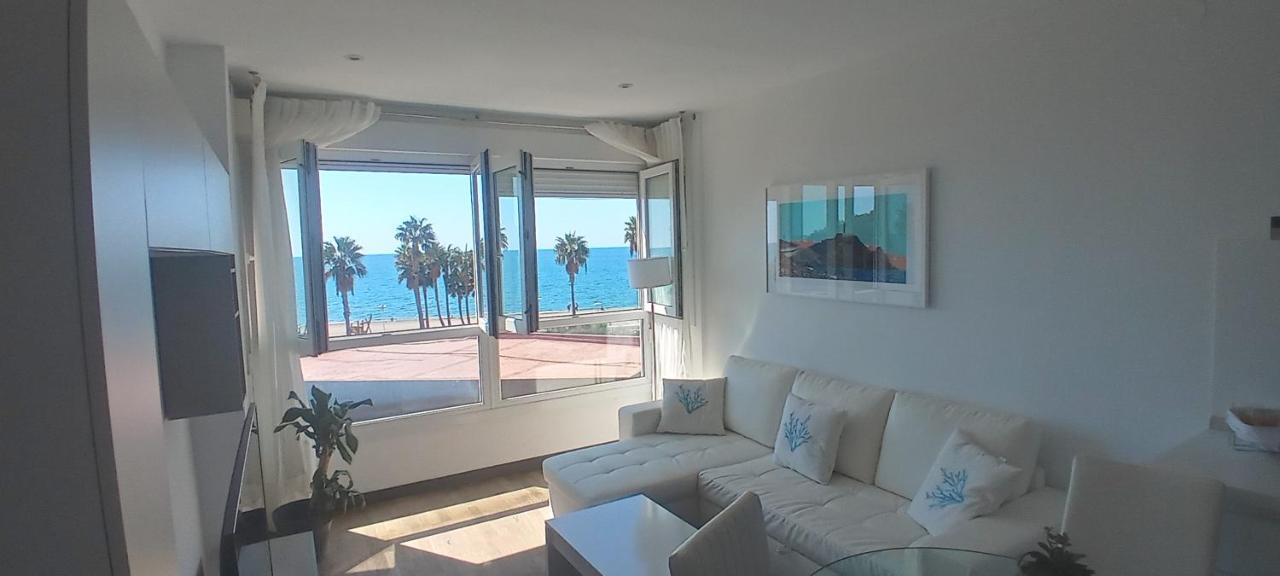 Apartamento 5 Home Suites Almeria Luaran gambar